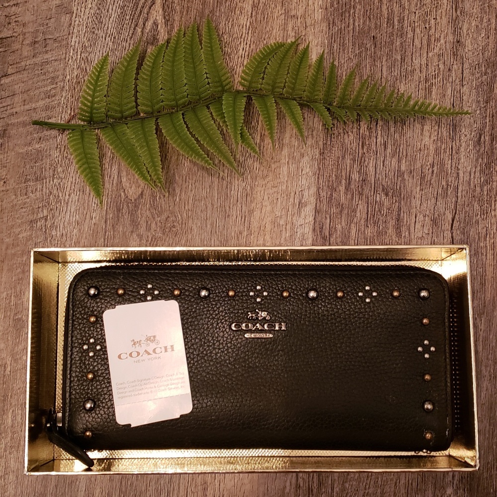 Black Coach Wallet
